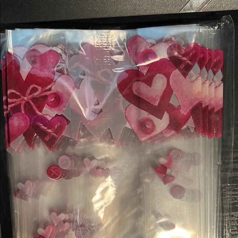 33ct Clear Decorative Treat Bags with Pink and Red Heart. - Picture 2 of 6
